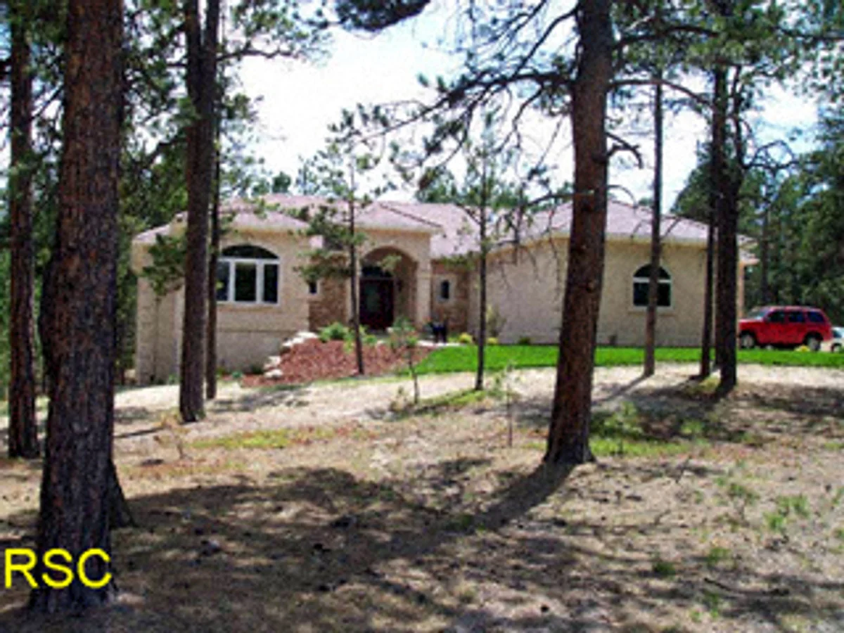 Property at 17925 Queensmere Dr, Monument, CO 80132