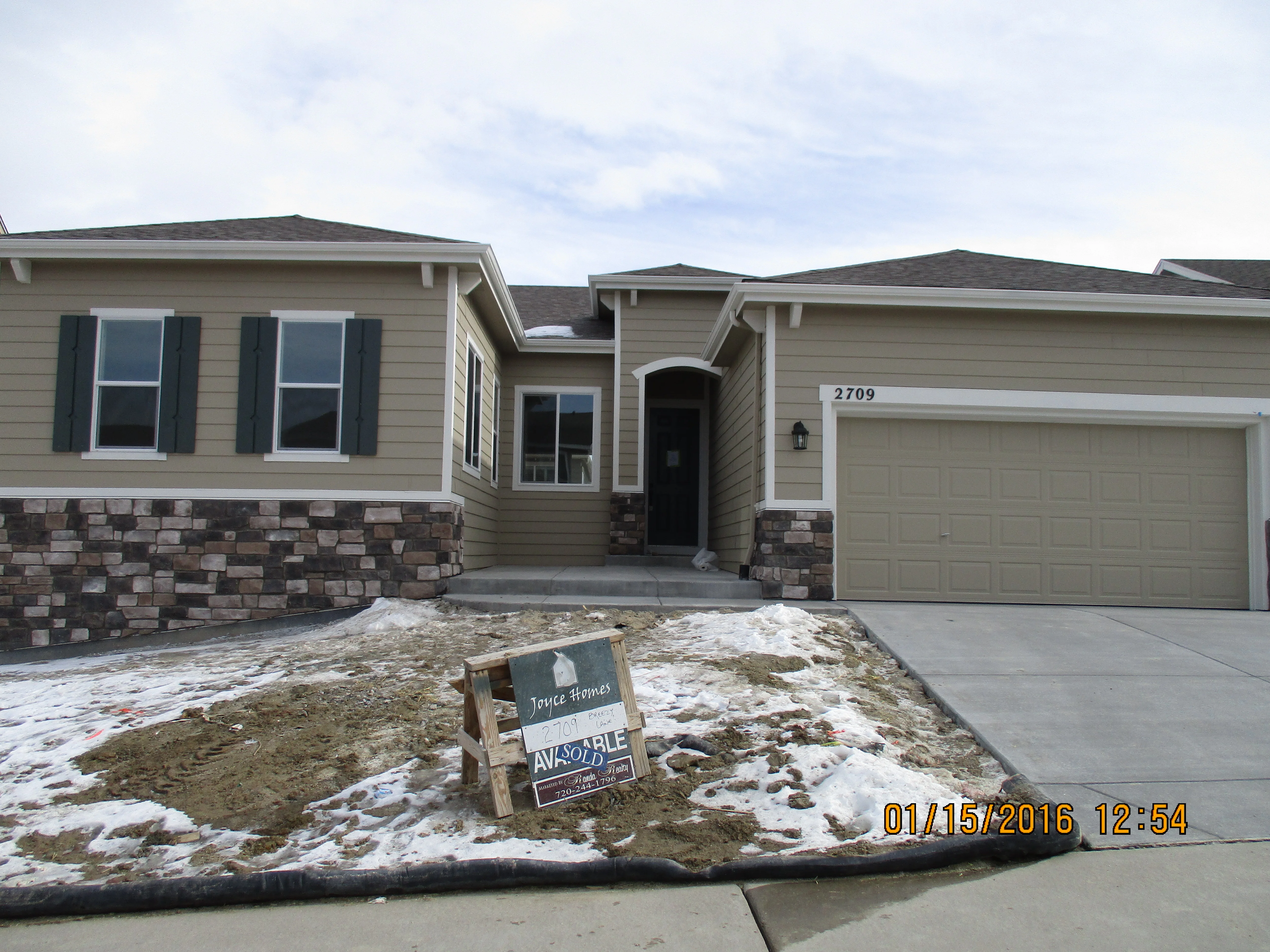 Property at 2709 Breezy Ln, Castle Rock, CO 80109