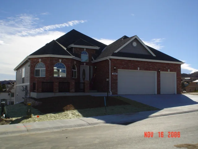 Property at 1902 Diamond Head Dr, Castle Rock, CO 80104