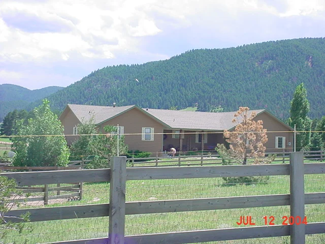 Property at 2087 Vista Dr, Larkspur, CO 80118