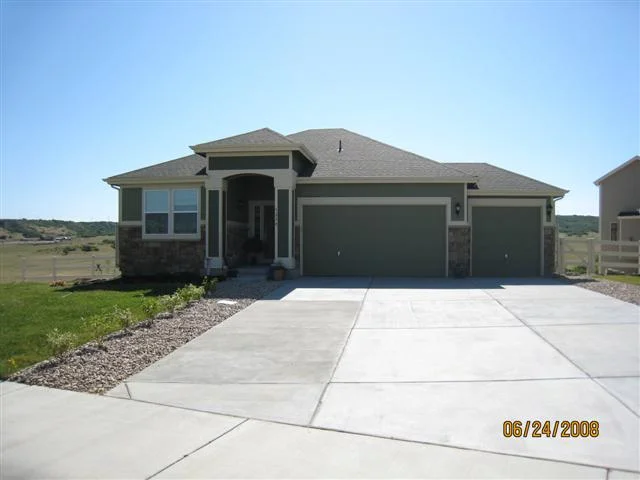 Property at 5238 Clearbrooke Ct, Castle Rock, CO 80104