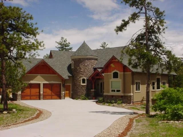 Property at 7417 Cameron Dr, Larkspur, CO 80118