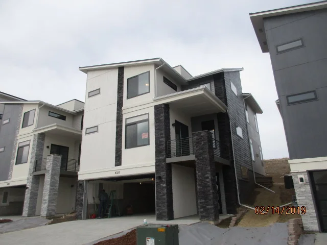 Property at 4327 N Meadows Dr, Castle Rock, CO 80109