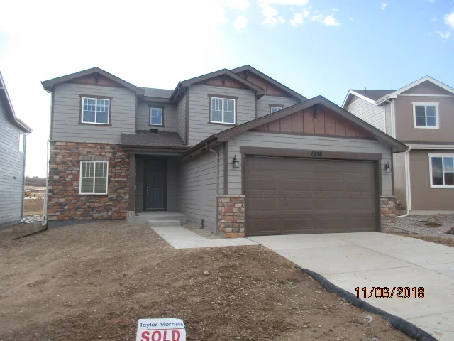 Property at 1058 Mcmurdo Cir, Castle Rock, CO 80108