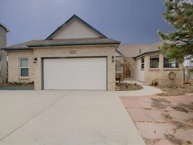 Property at 1796 Foxfield Dr, Castle Rock, CO 80104