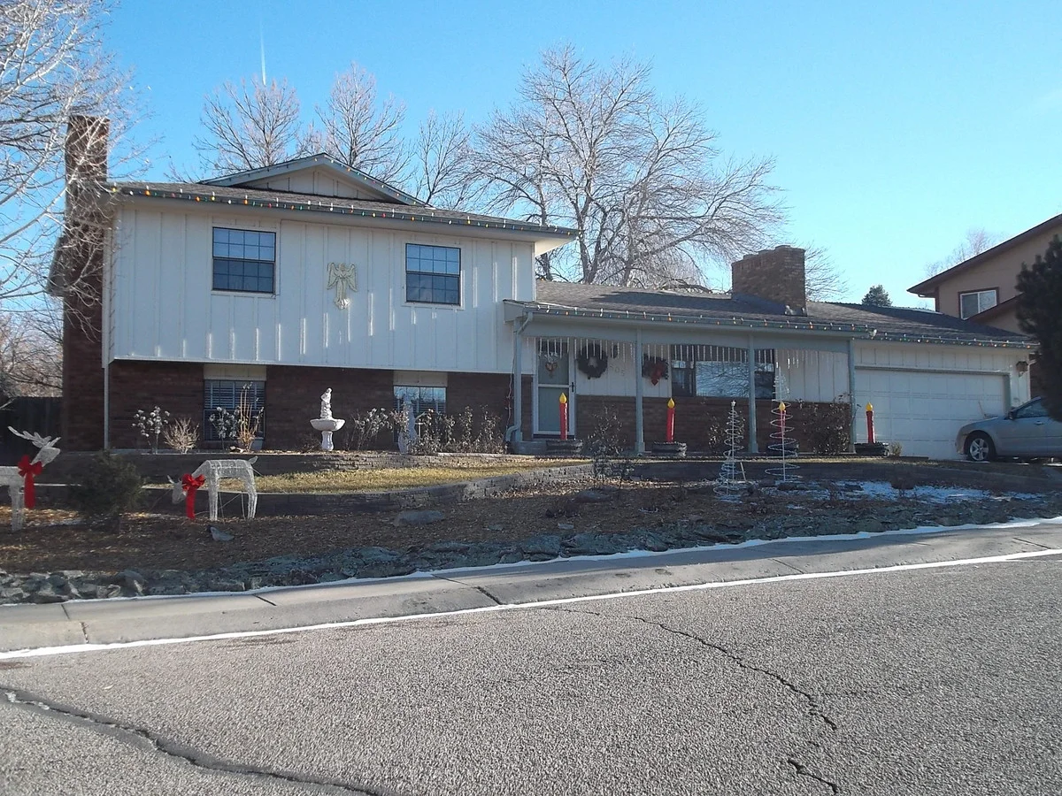 Property at 2805 Country Club Cir, Colorado Springs, CO 80909