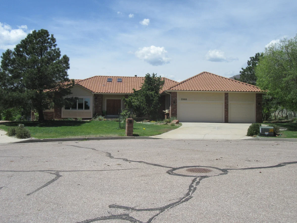 Property at 2560 Oak Hills Dr, Colorado Springs, CO 80919