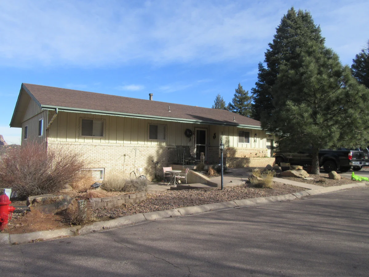 Property at 110 Palisade Cir, Manitou Springs, CO 80829