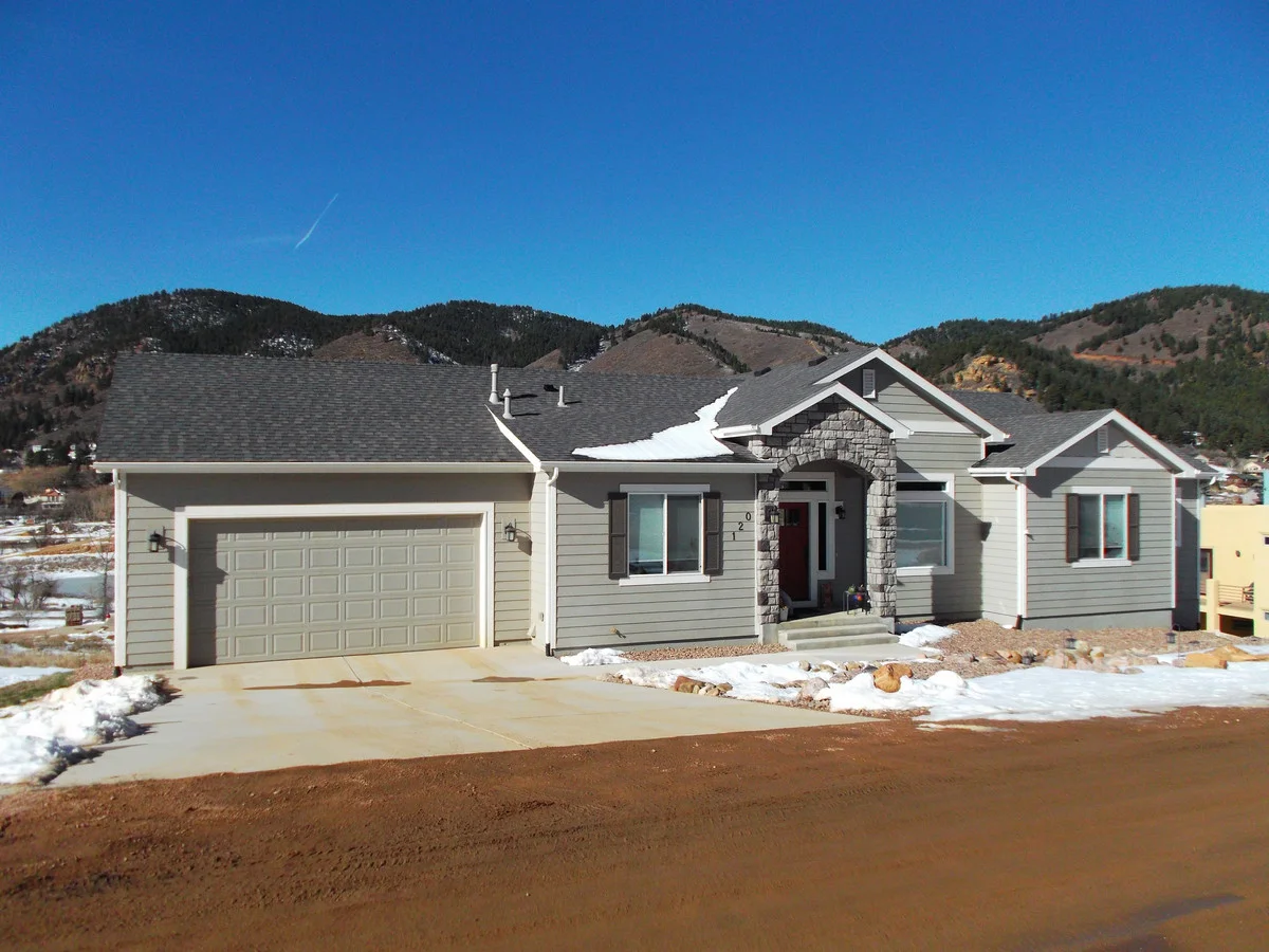 Property at 120 Oakdale Dr, Palmer Lake, CO 80133