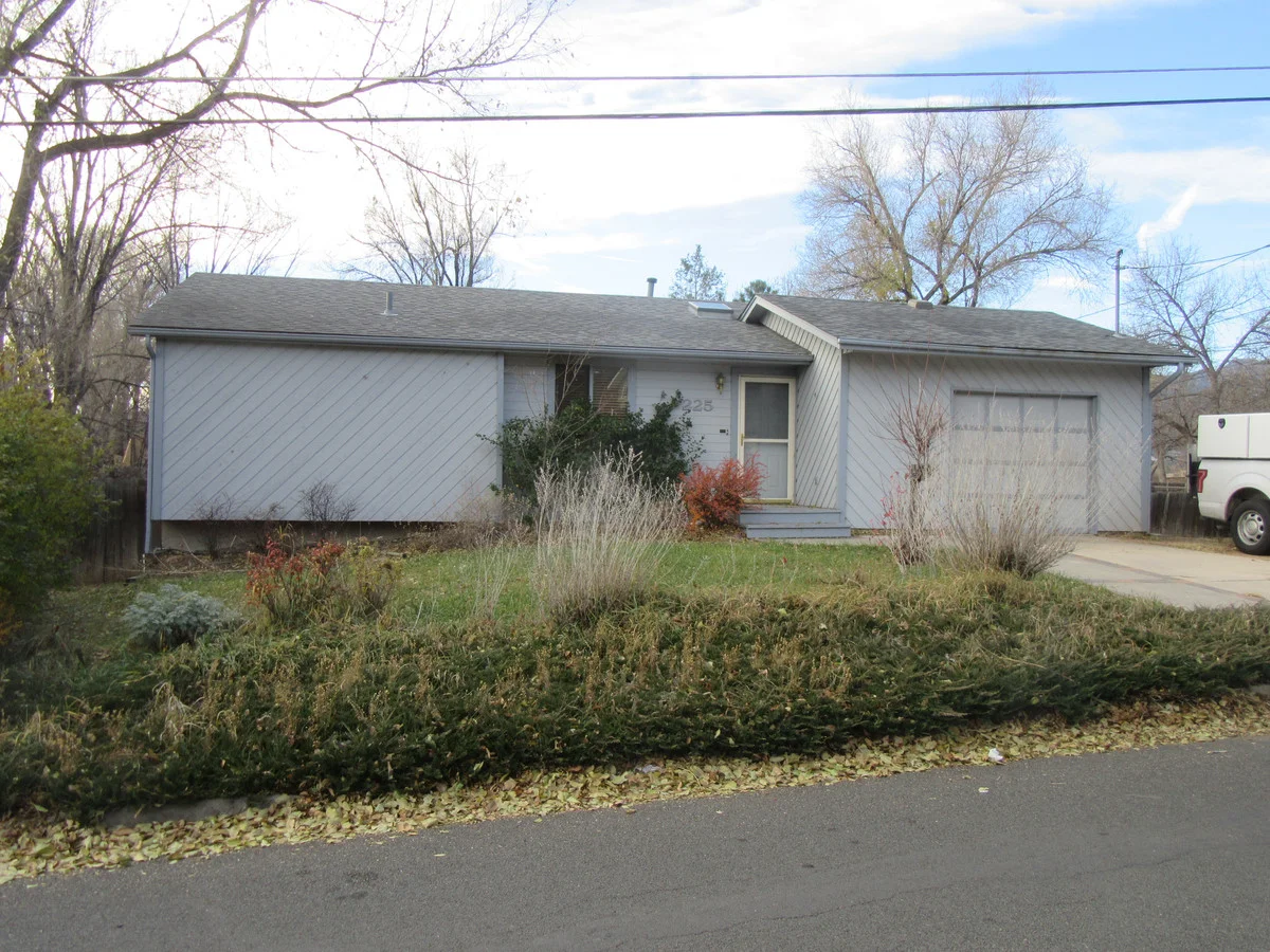 Property at 225 West Navajo St, Colorado Springs, CO 80905