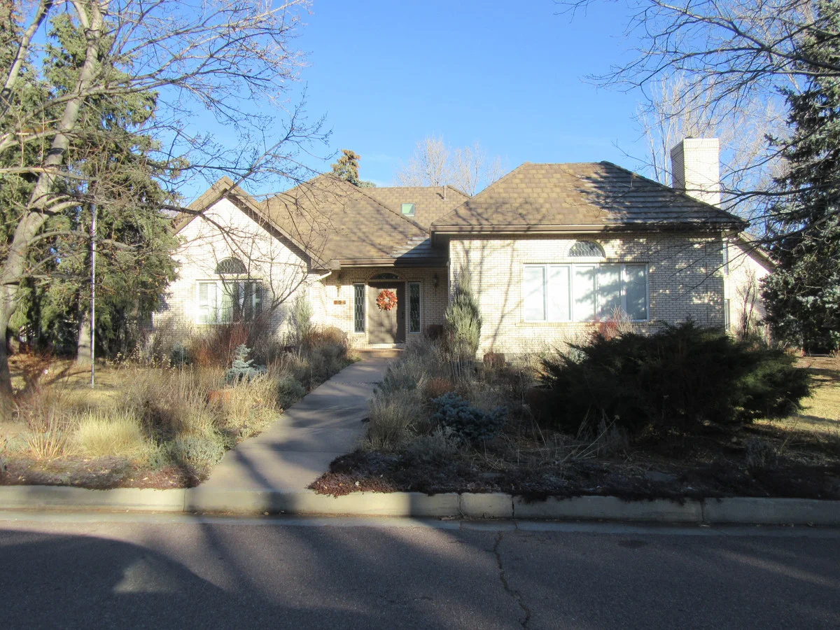 Property at 52 Broadmoor Ave, Colorado Springs, CO 80906