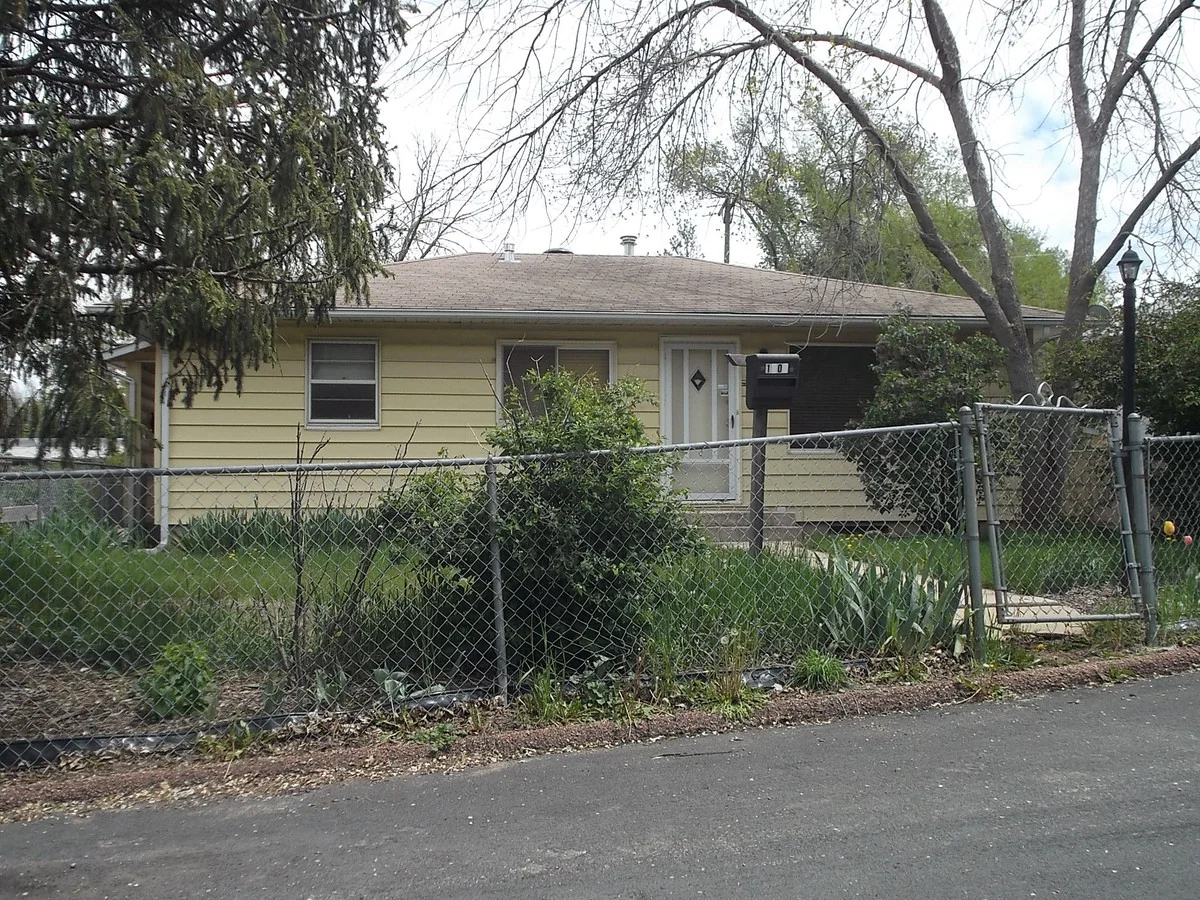 Property at 1909 Cascade Ln, Colorado Springs, CO 80906