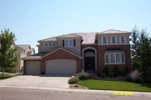 Property at 19474 E Maplewood Ave, Aurora, CO 80016-3877