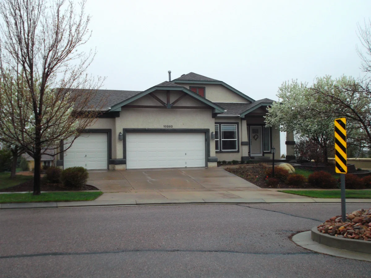 Property at 10382 Pinetop Dr, Colorado Springs, CO 80920