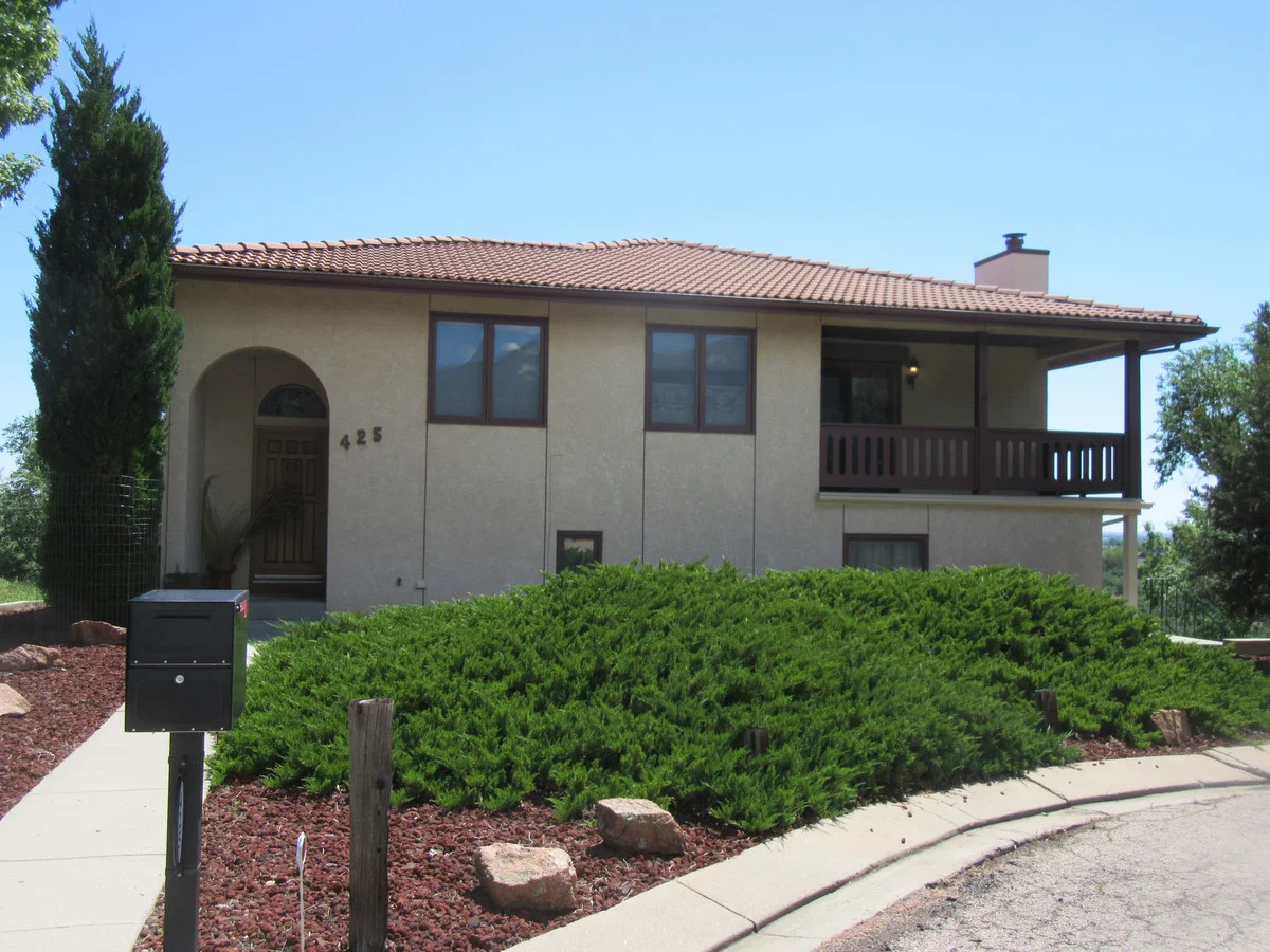 Property at 425 Mesa Vista Ct, Colorado Springs, CO 80904