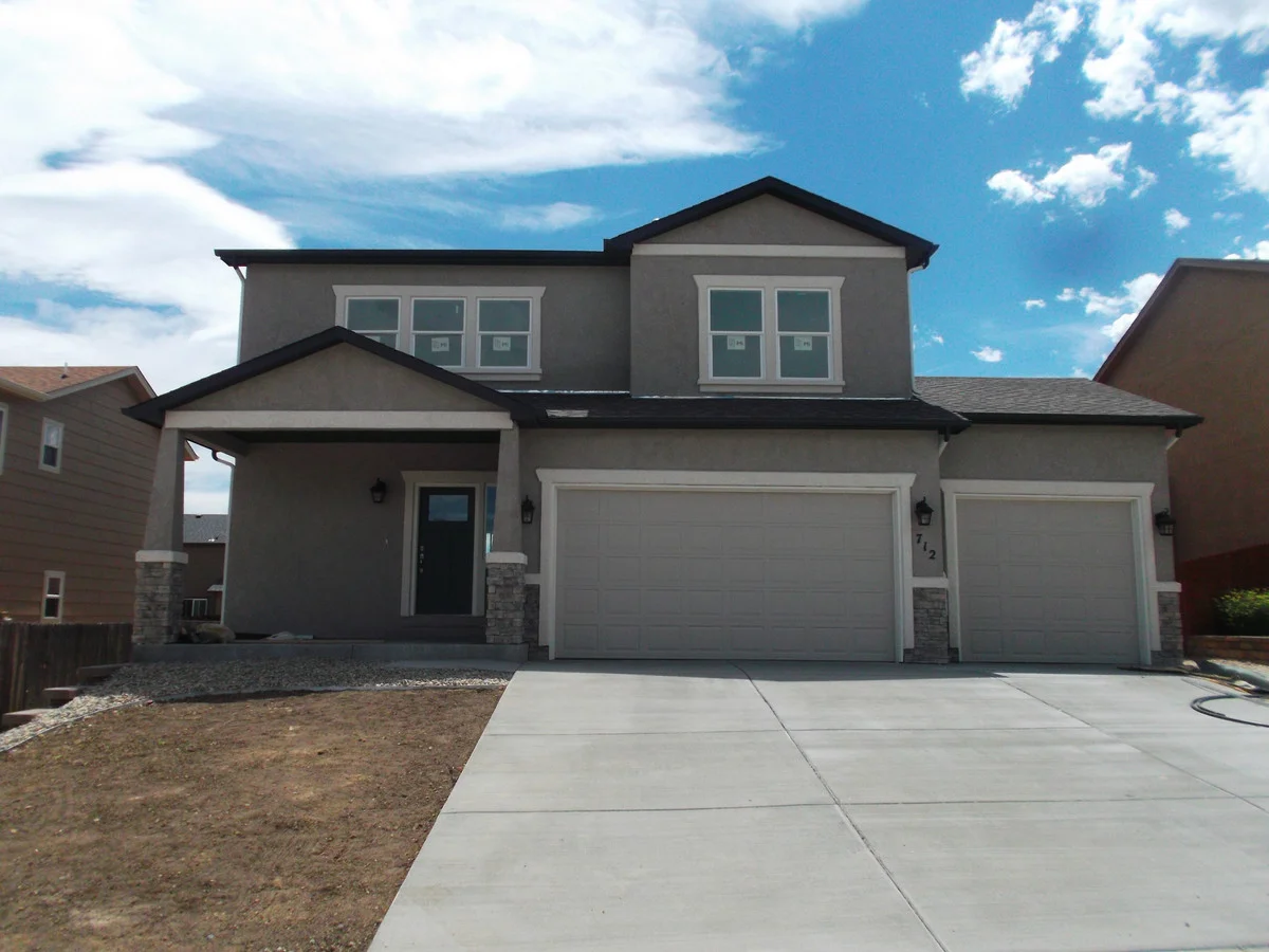 Property at 712 Seawell Dr, Colorado Springs, CO 80911