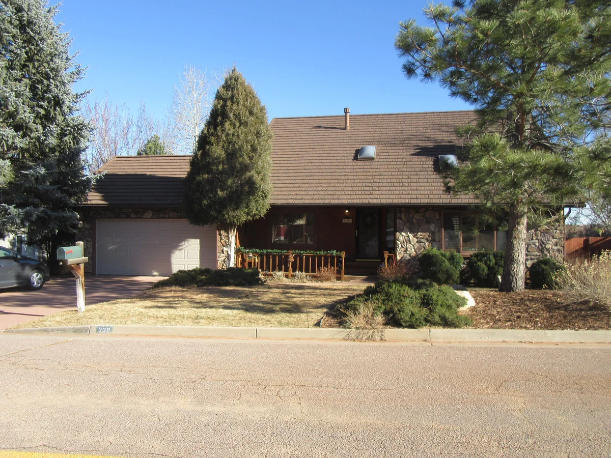 Property at 339 Sutherland Pl, Manitou Springs, CO 80829