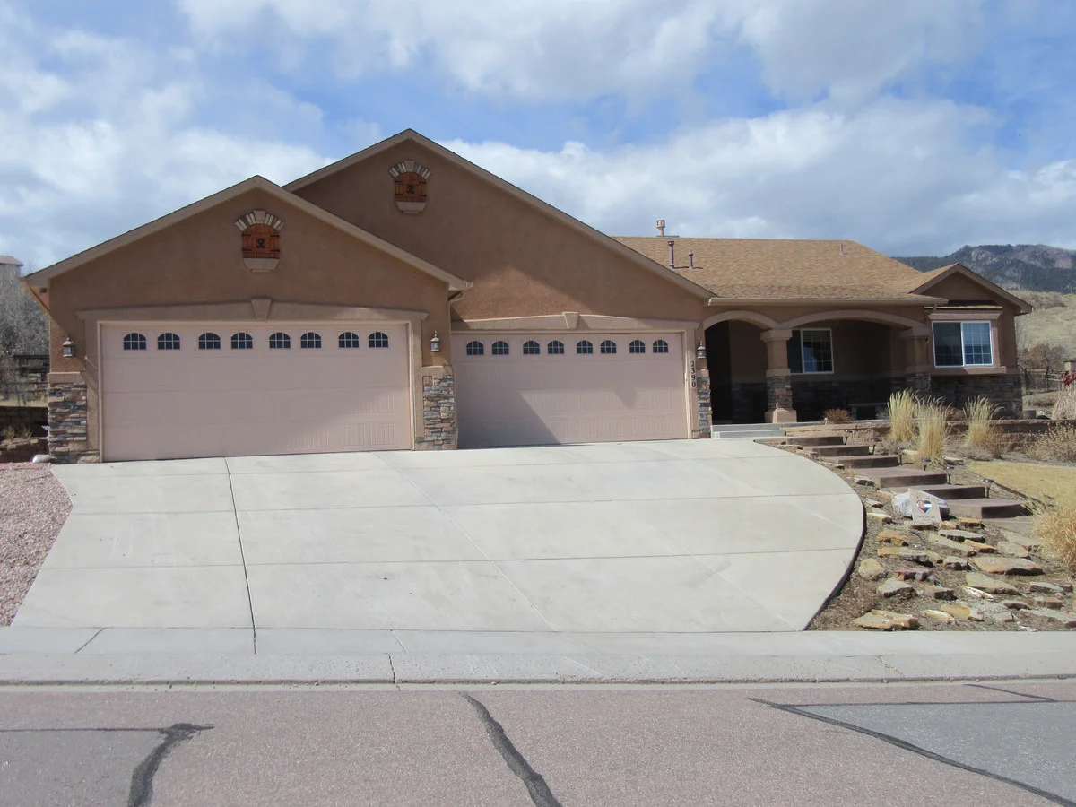 Property at 2390 Courtney Dr, Colorado Springs, CO 80919