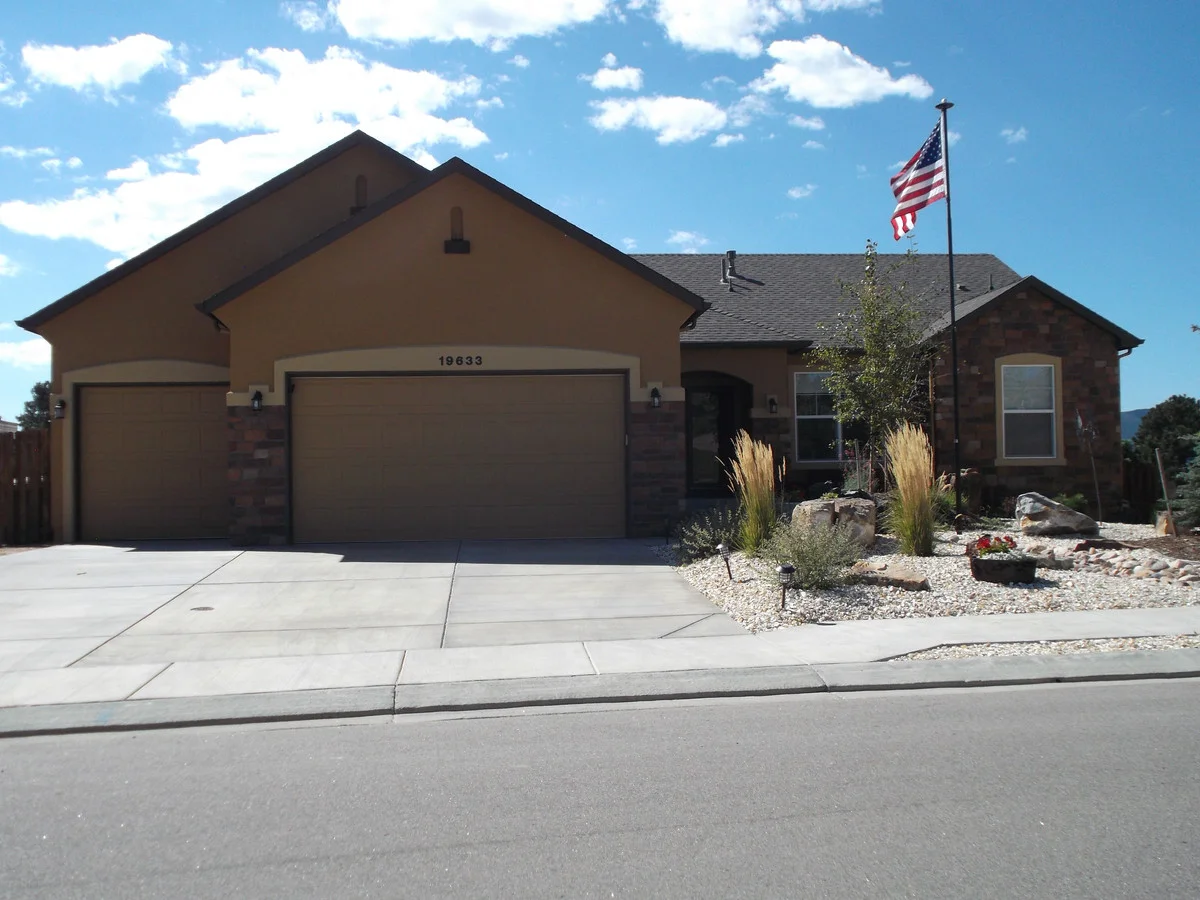 Property at 19633 Lindenmere Dr, Monument, CO 80132