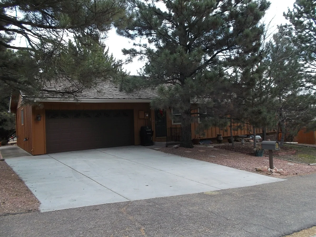 Property at 184 Arequa Ridge Dr, Colorado Springs, CO 80919