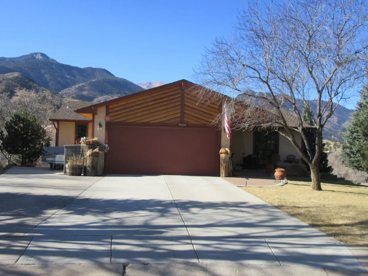 Property at 1308 Indian Oaks Pl, Manitou Springs, CO 80829
